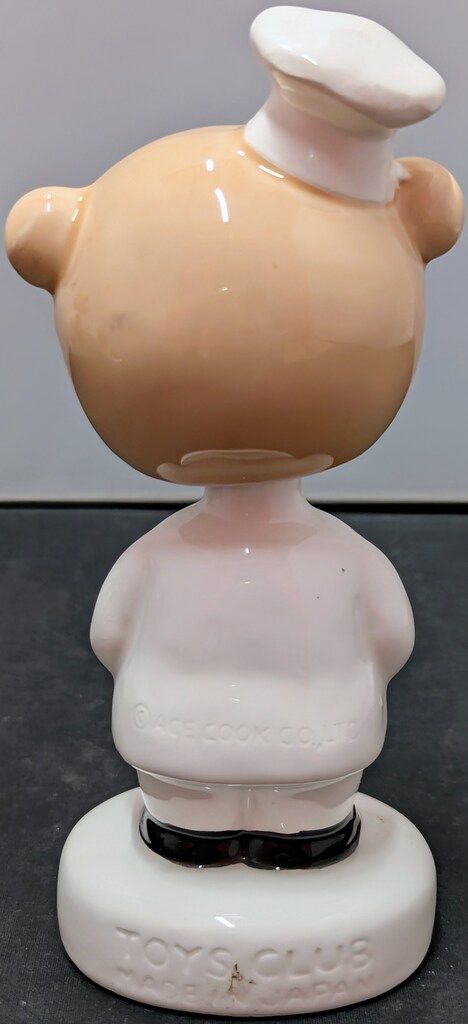 TOYS CLUB エースコック こぶた首振り人形箱付 - メルカリ