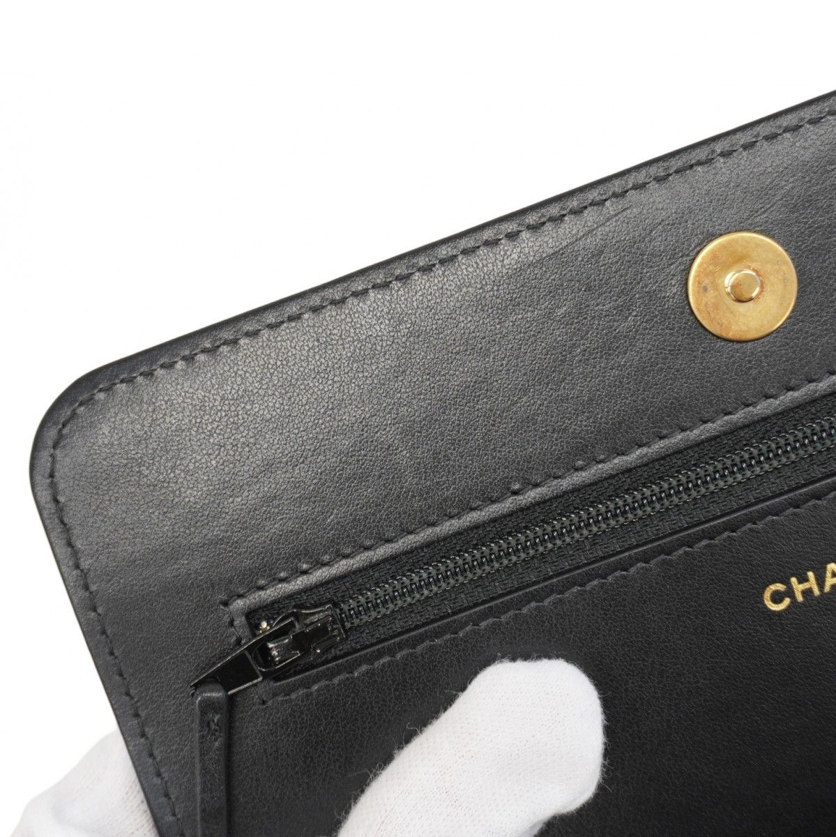 シャネル ショルダーウォレット