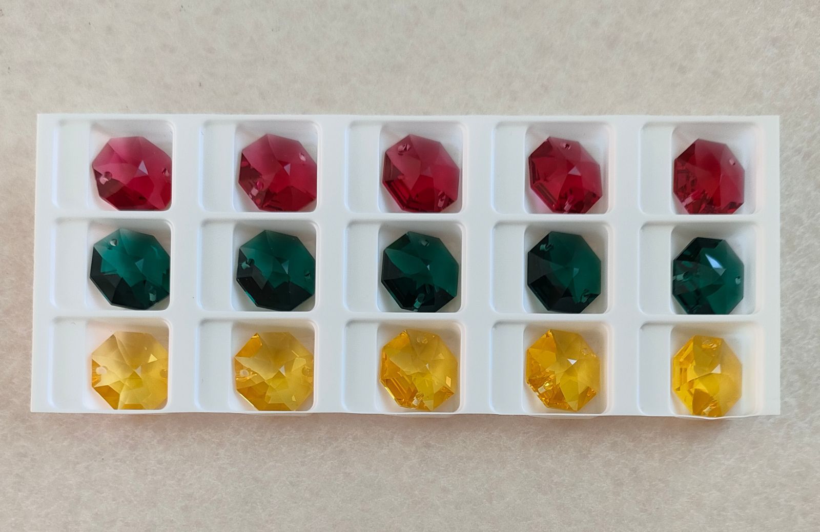 ✿SWAROVSKI スワロフスキー#8116 クリスマス3カラー - メルカリ