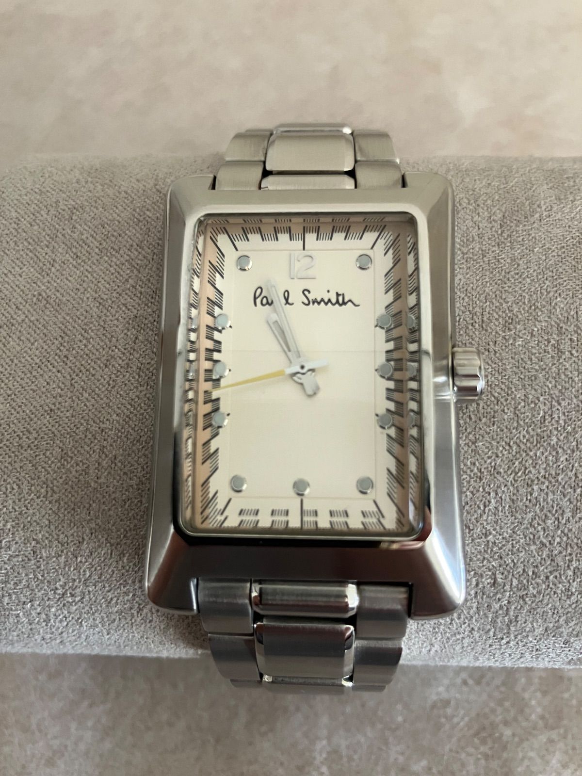 稼働☆Paul Smith トノー型 シルバー アイボリー QZ腕時計 電池新品