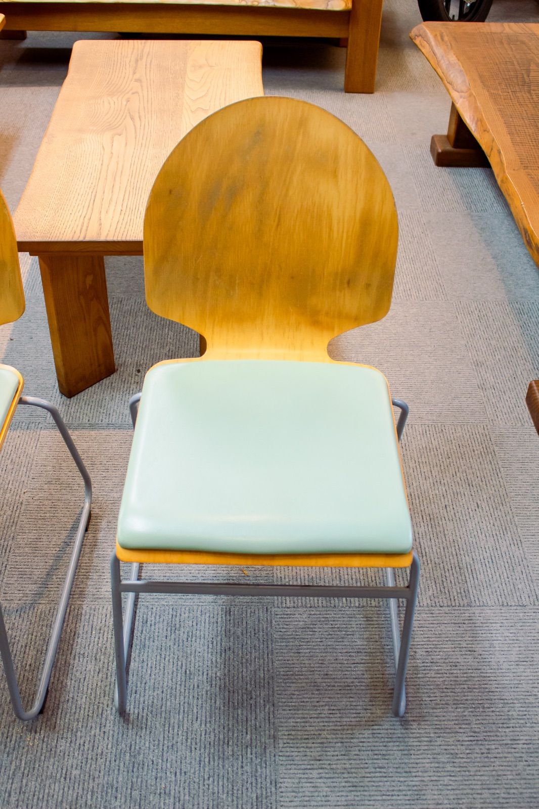 店舗用椅子 セット 背丸 座四角椅子グリーン