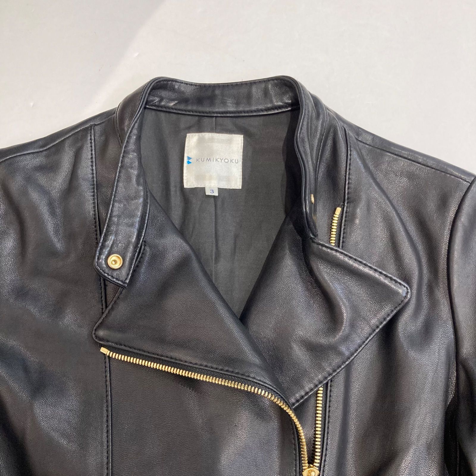 ♡組曲 クミキョク♡ラムレザー 本皮 羊革 レザー　ノーカラー ジャケット 組曲 クミキョク ラムレザー ライダースジャケット 高級 本革 レザー