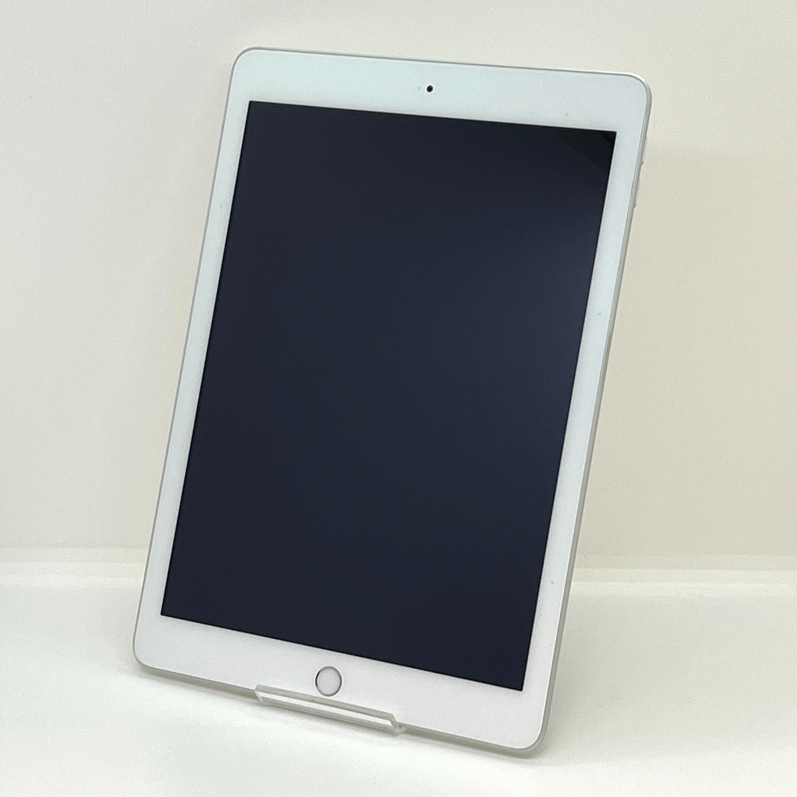 良品】iPad (第5世代) Wi-Fiモデル 32GB シルバー 9.7インチ