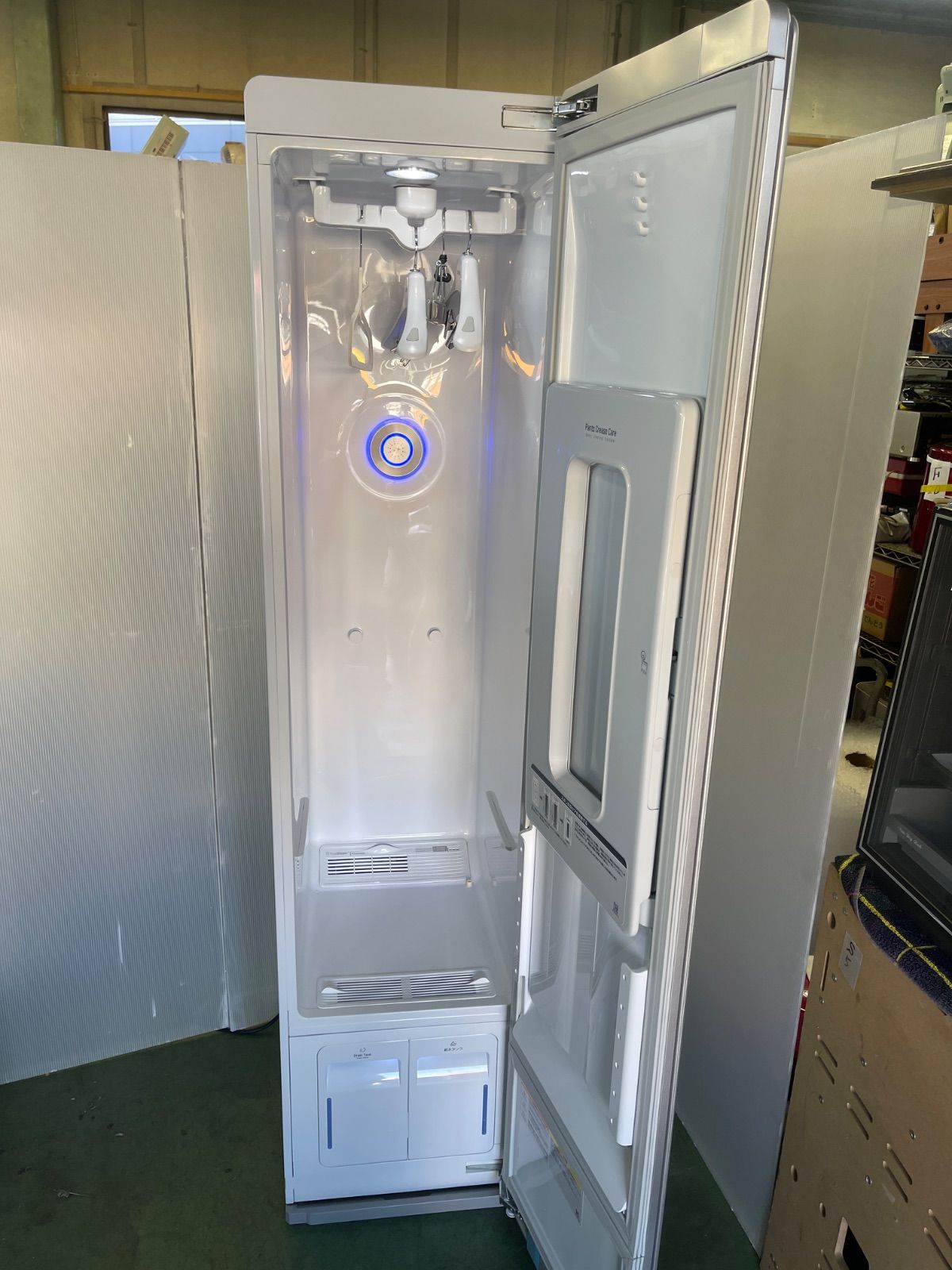 クローゼット型クリーニング機