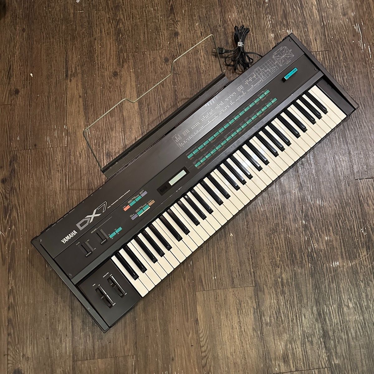 Yamaha DX7 Synthesizer Keyboard シンセサイザー キーボード ヤマハ
