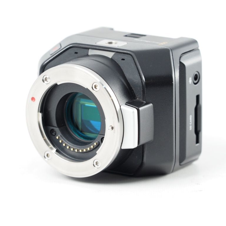  Blackmagic Design スタジオカメラ Micro Studio Camera 4 K マイクロフォーサーズマウント K対応 003239 14003 ビデオカメラ本体 ビデオカメラ