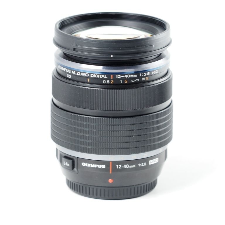 O LYMPUS オリンパス 標準ズームレンズ ED 12-40 mm F 2.8 防塵 防滴 マイクロフォーサーズ用 M.ZUIKO mmF PRO 14014