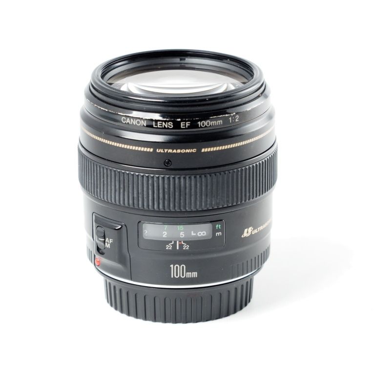 Canon キヤノン 単焦点中望遠レンズ EF 100 mm F 2 USM フルサイズ対応 14015