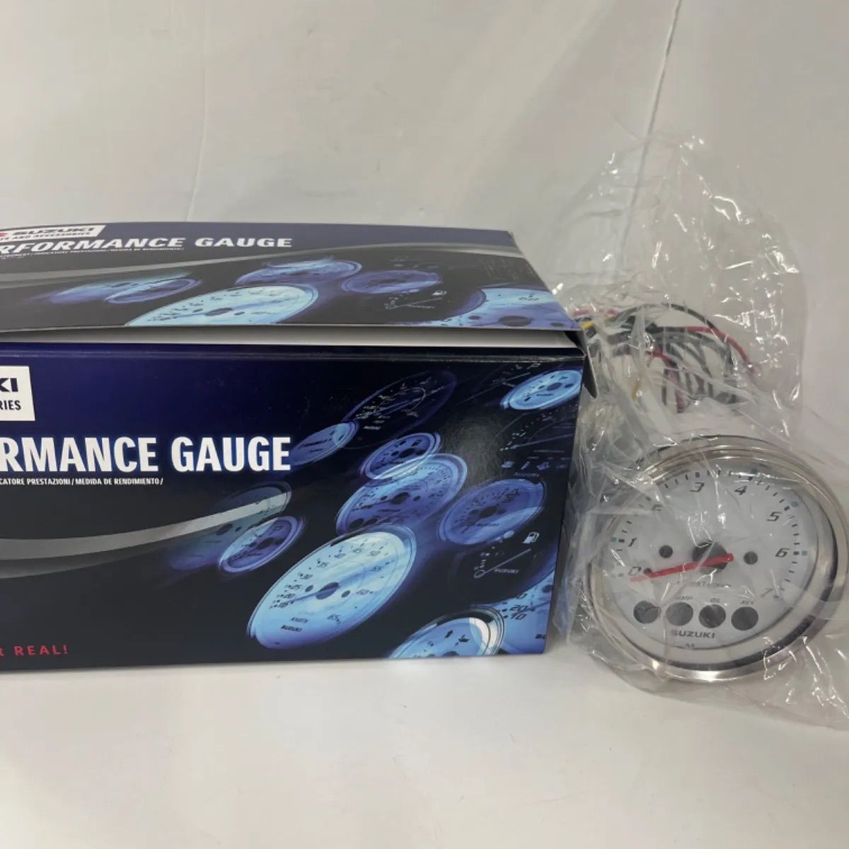 現品限り スズキ 船外機用 税込定価28 930円 タコメーターアッシ ウイズモニタ ホワイト 部品番号 34200-93 J 11 メーカー SUZUKI