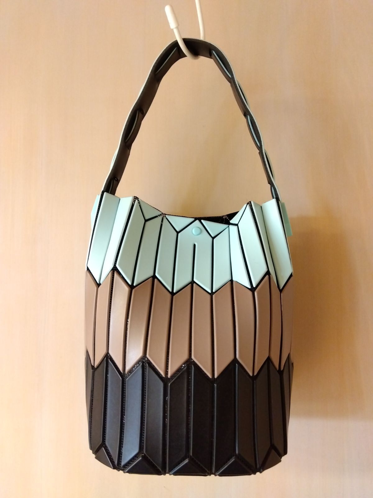 楽天市場】supreme velvetの通販 2025AW Velvet Small Messenger Bag