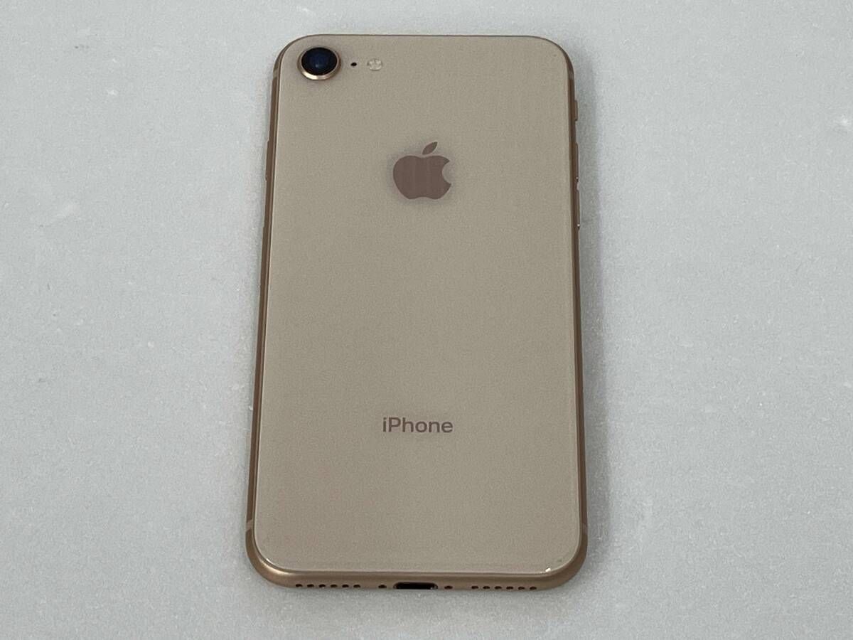 SIMロック解除】MQ7A2J/A iPhone 8 64GB ゴールド au - メルカリ
