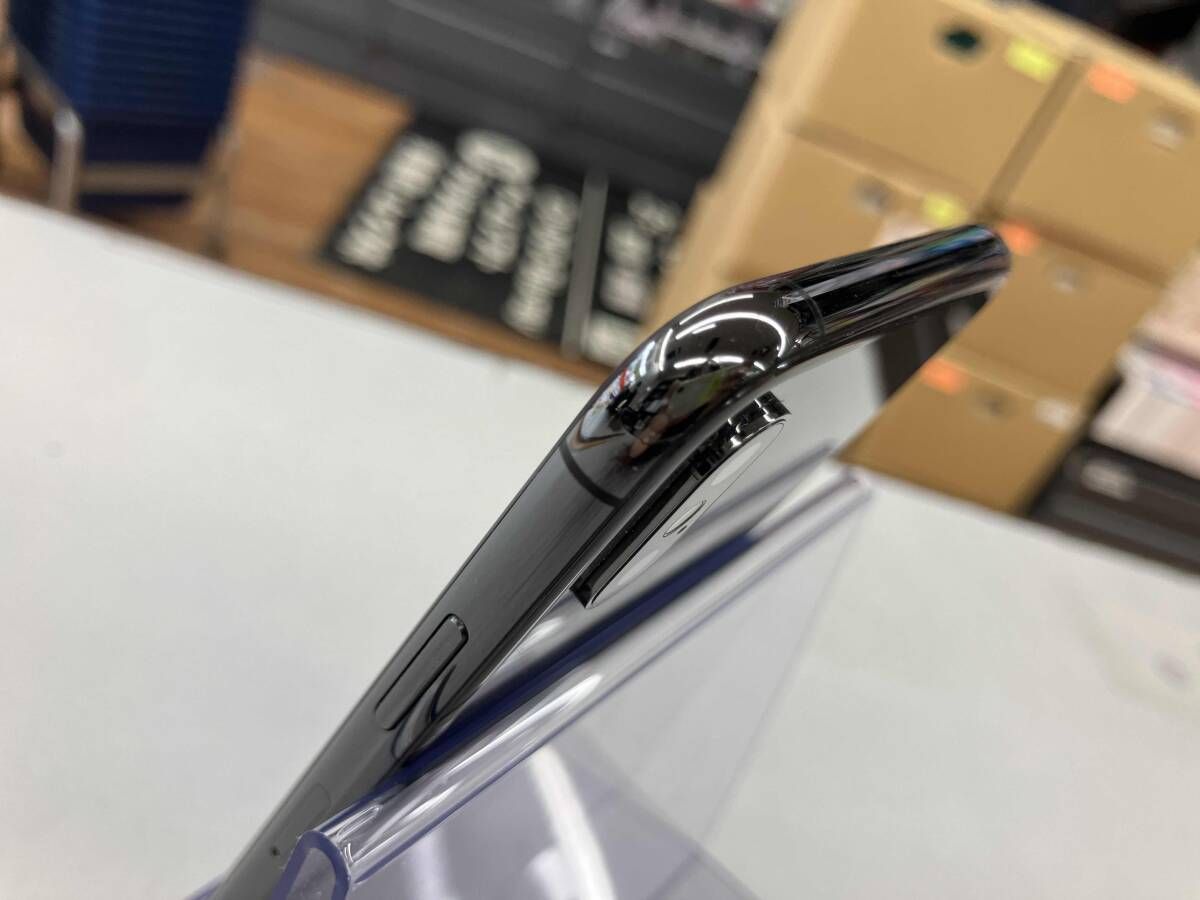 MTE02J/A iPhone XS 256GB スペースグレイ docomo - メルカリ