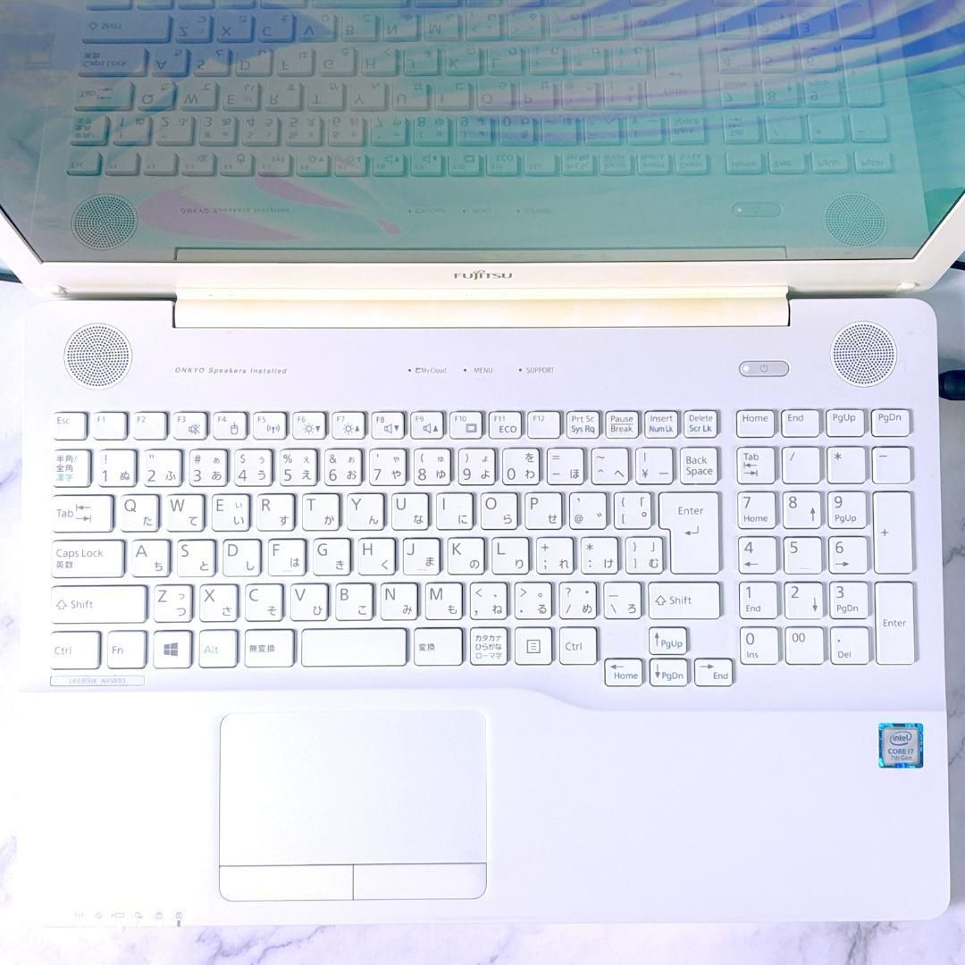 Corei7・16GB・SSD・DVDマルチ・Windows11・ホワイトノートパソコン