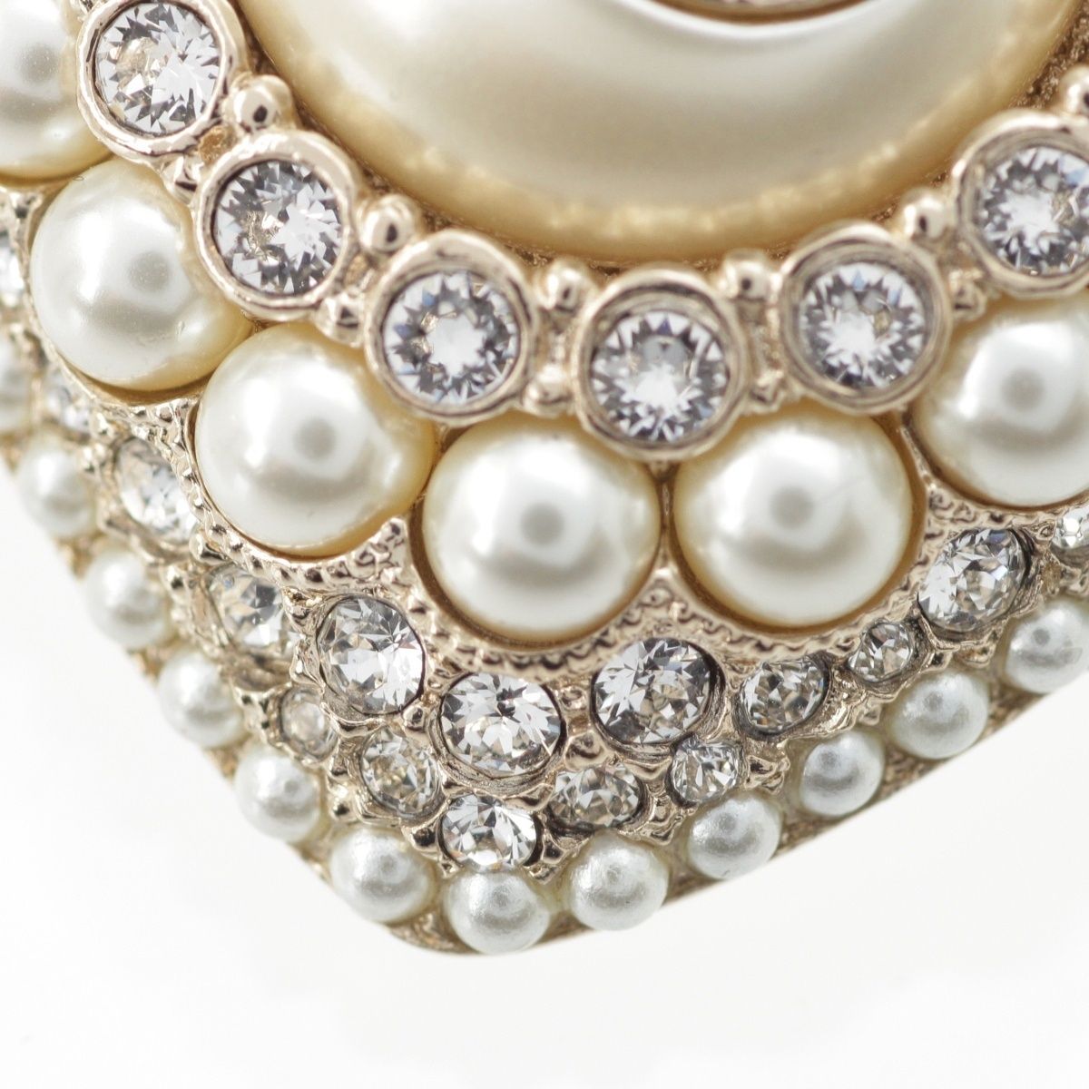 シャネル L22B ココマーク ラインストーン パール ハート ブローチ