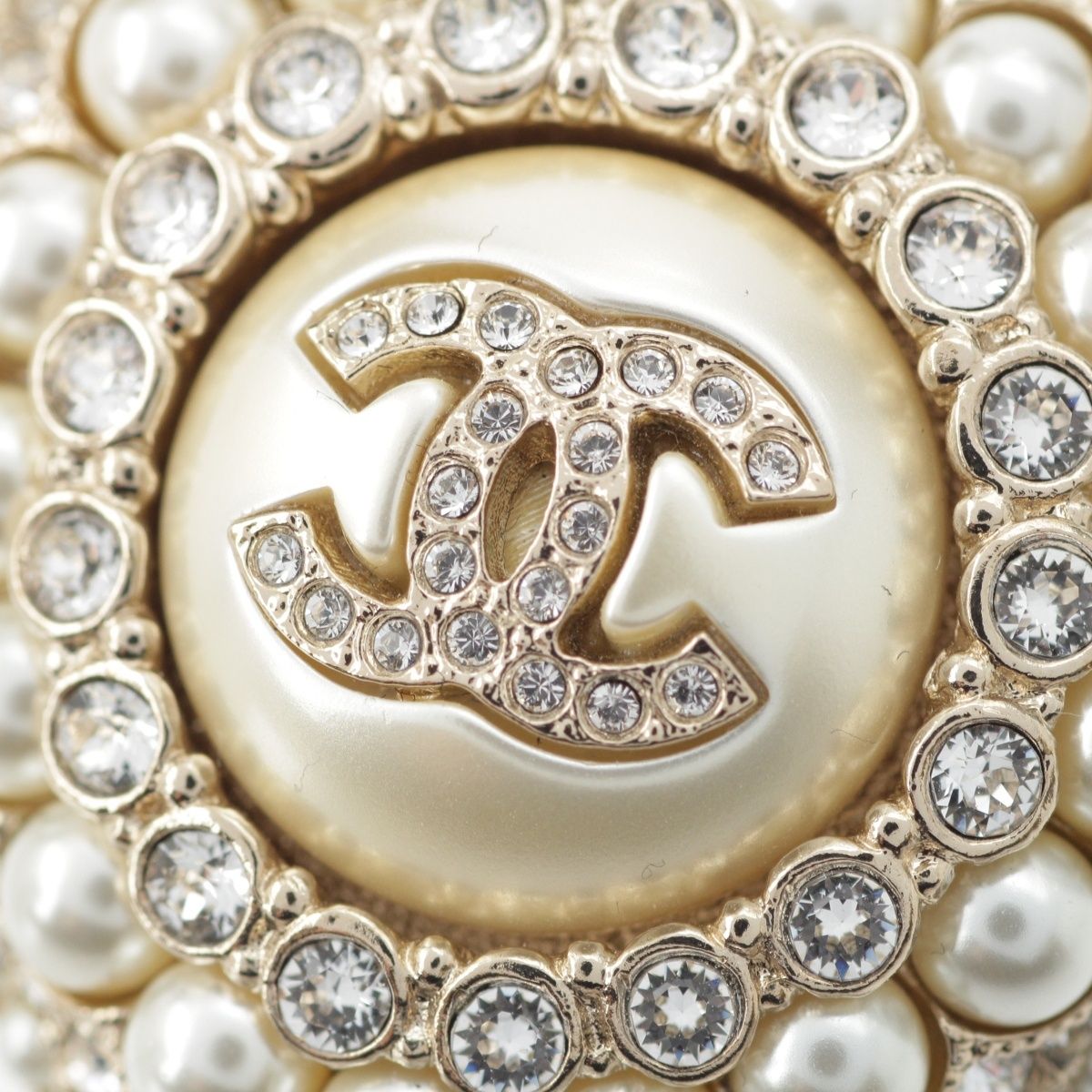 シャネル L22B ココマーク ラインストーン パール ハート ブローチ