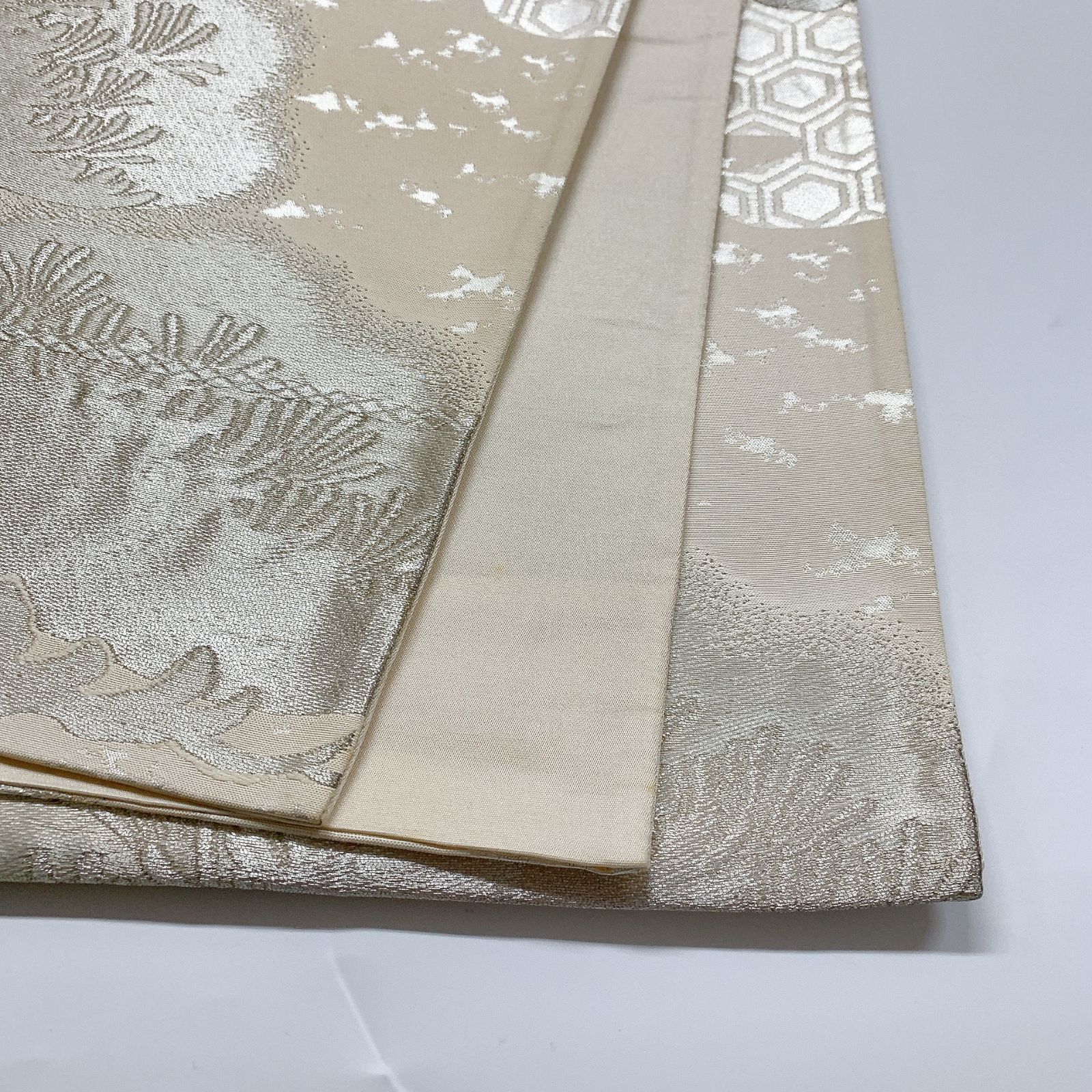 6074］袋帯 松亀甲霞文様 銀彩 シルバー 六通 正絹 着物 フォーマル