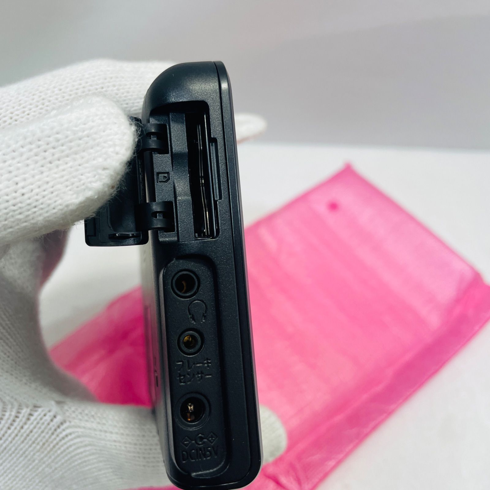 Panasonic Gorilla CN-G500D SSDポータブルカーナビゲーション 5V型