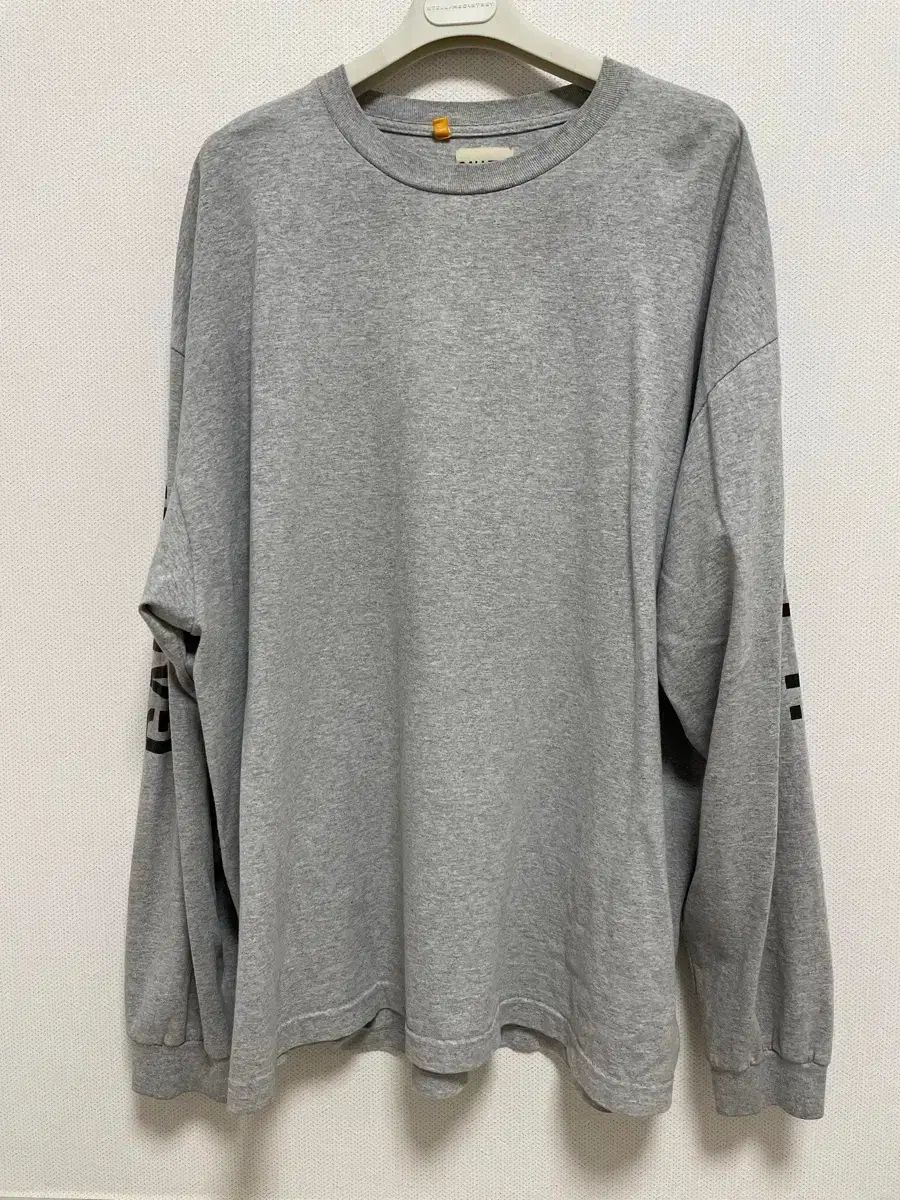 ギャラリーディーパート Tシャツ