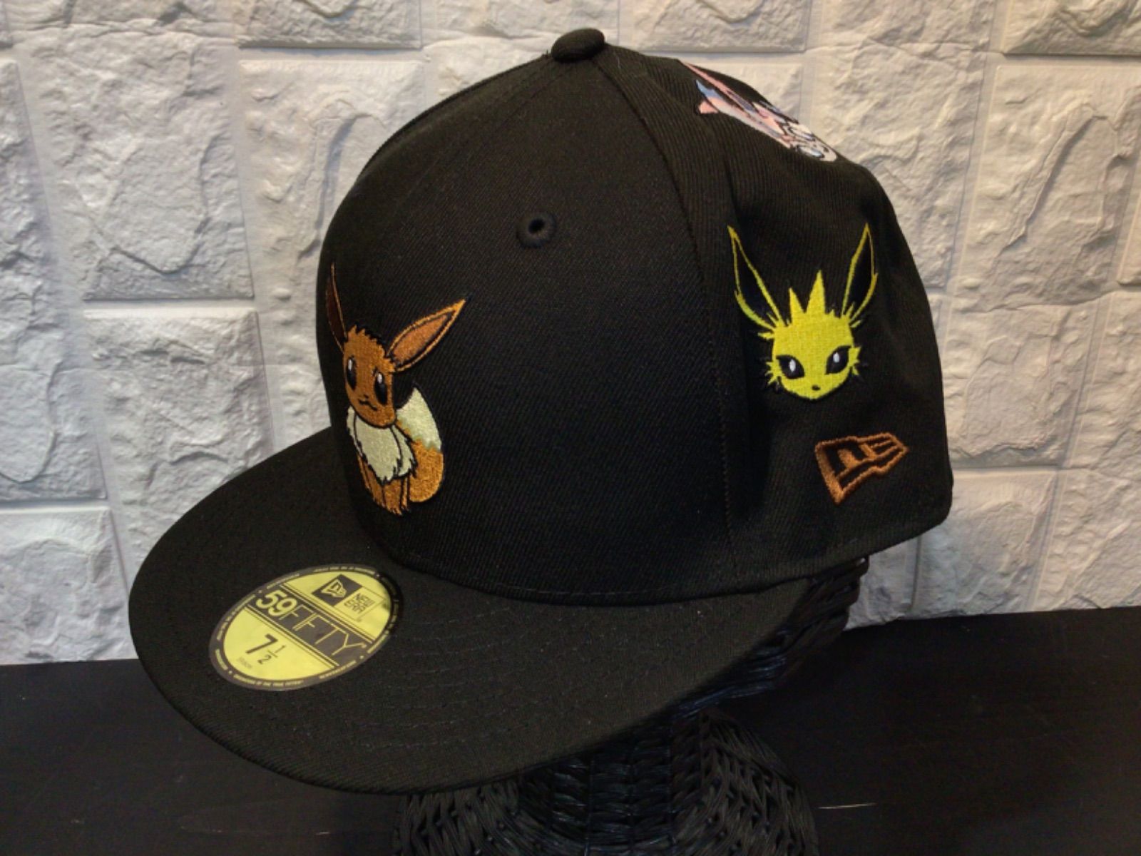 ERA Pokemon イーブイ進化系8体 キャップ 59 FIFTY