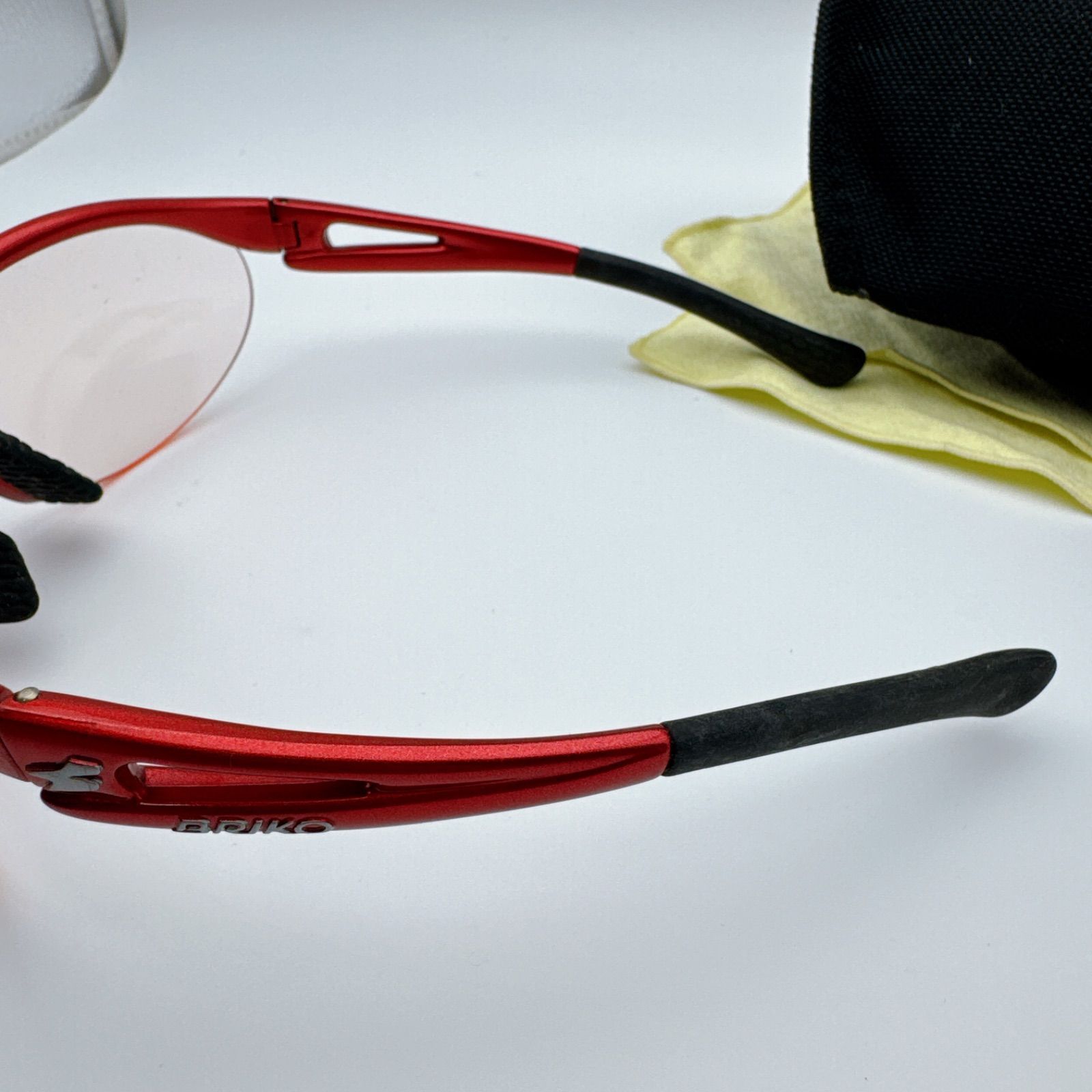 BRIKO SPRINTER1 スポーツサングラス レッド イタリア製 軽量モデル