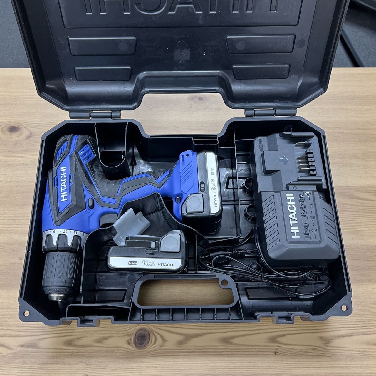 HITACHI 日立 ドライバー 電気ドリル FDS 14 DGL