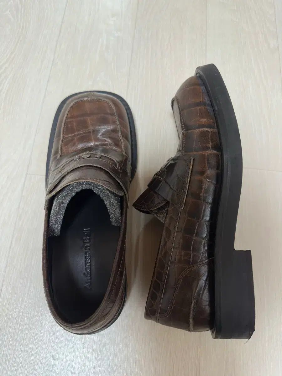 アンダーソンベル ブロイルズ ペニー ローファー aaa293m