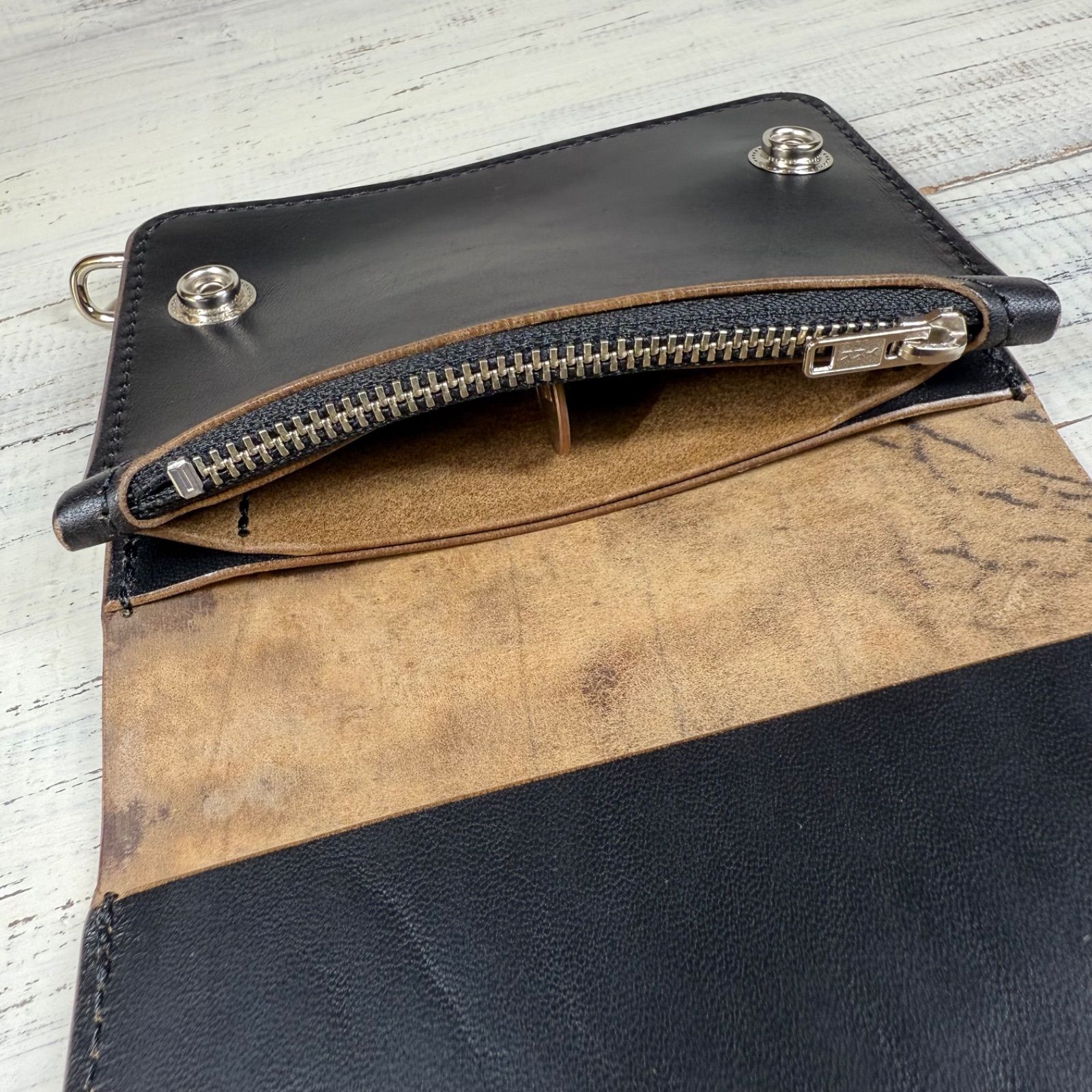 【トラッカーウォレット ショート 2層 】 ホースバット 茶芯　ゴールド トラッカーウォレット ショート 2.5層】 ホースバット 茶芯 シルバー