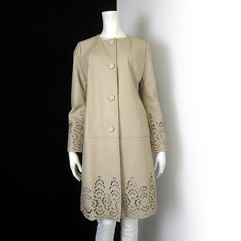 コート ラムレザー 羊革 ロングコート ノーカラー カットワーク 花柄