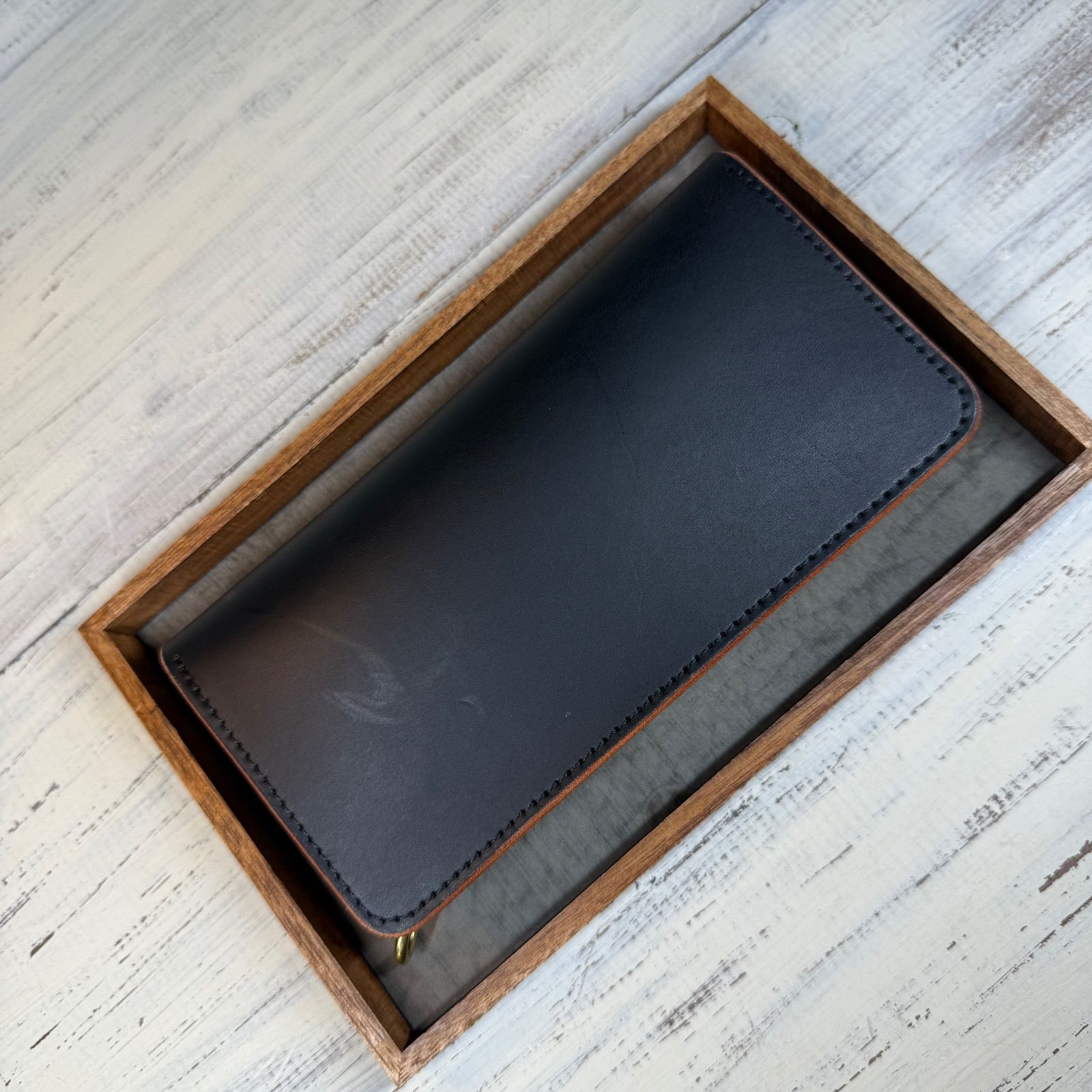 トラッカーウォレット ロング 3層】 ブラック 茶芯 ゴールド