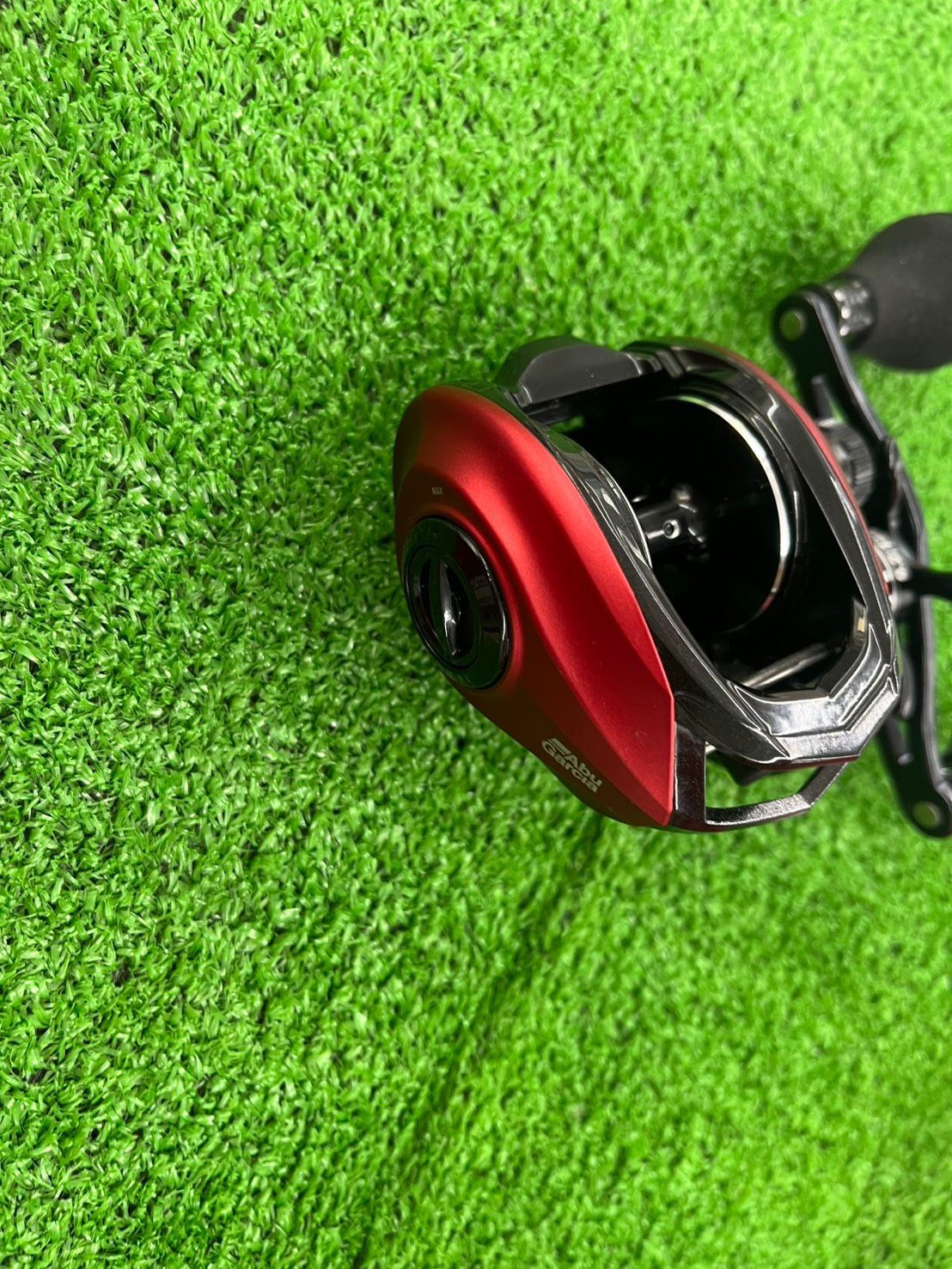 美品]アブガルシア・レボ ビーストロケット(レフトハンドル） - メルカリ