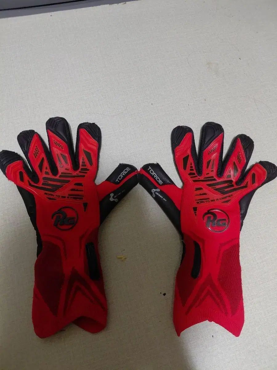 RG ゴールキーパー 手袋 TORIDE 使用感 約 良好