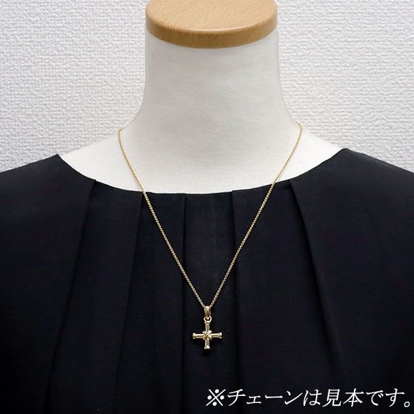 ブルガリ K18YG ペンダントトップ パッソドッピオ クロス - メルカリ