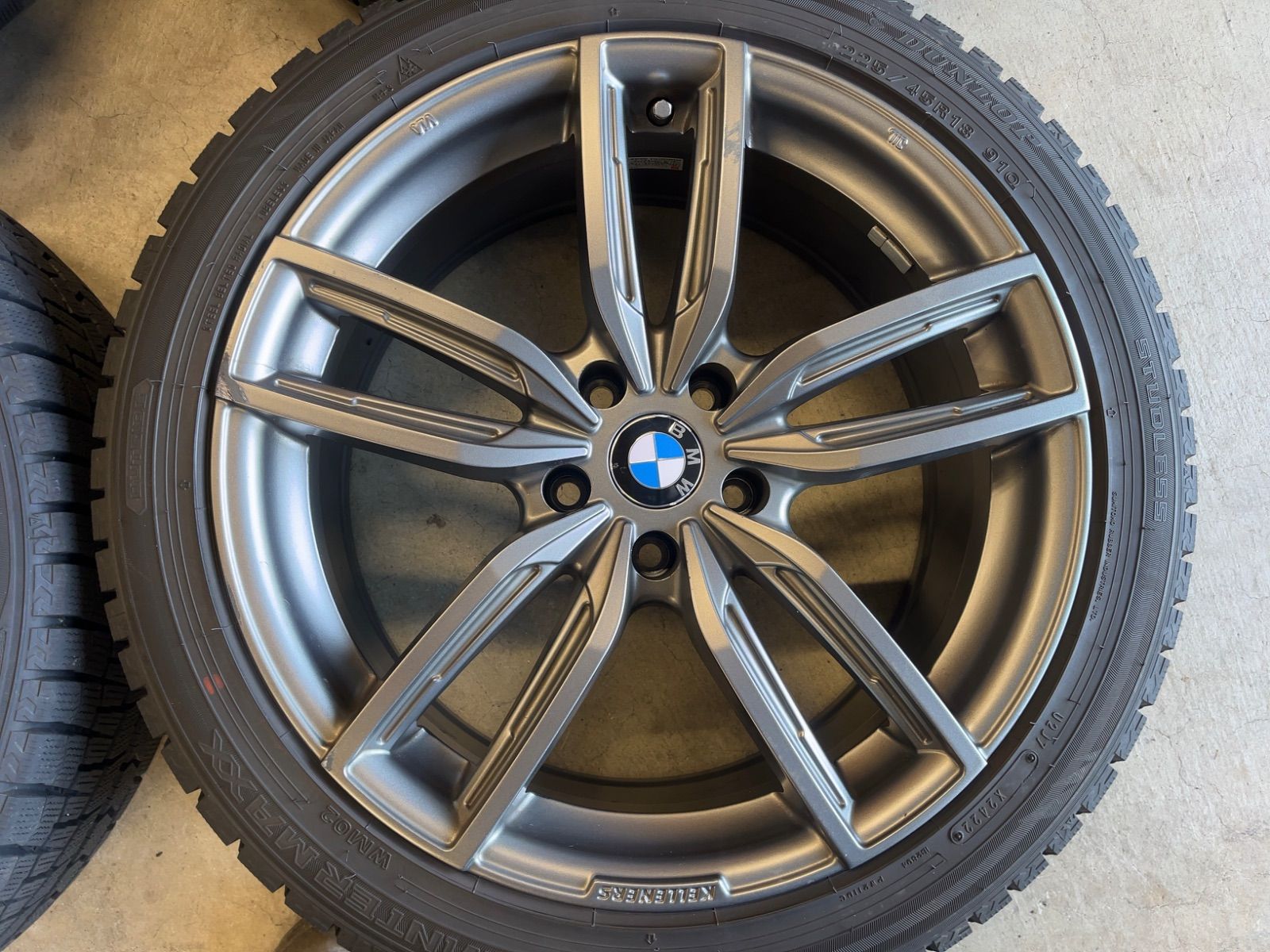  BMW G 20 21 22 ダンロップ バリ山 製 18インチ 4本セット 18インチ タイヤ ホイールセット