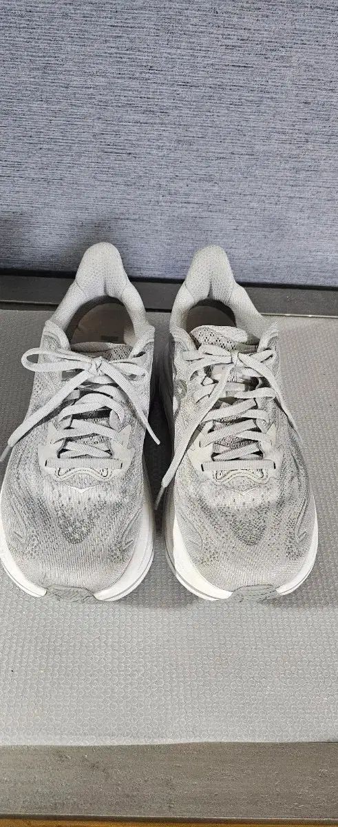 HOKA クリフトン10 23 5 240