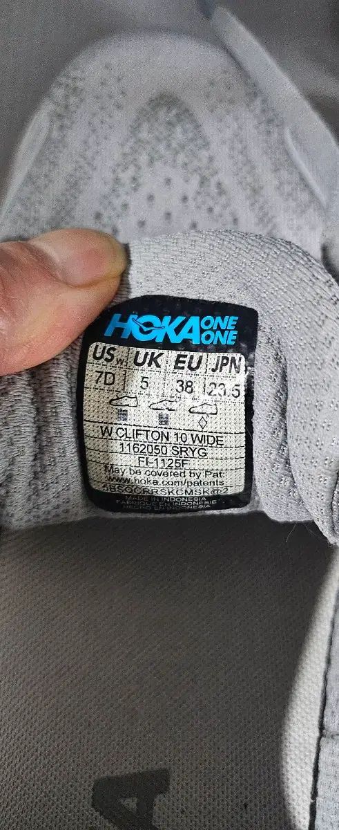 HOKA クリフトン10