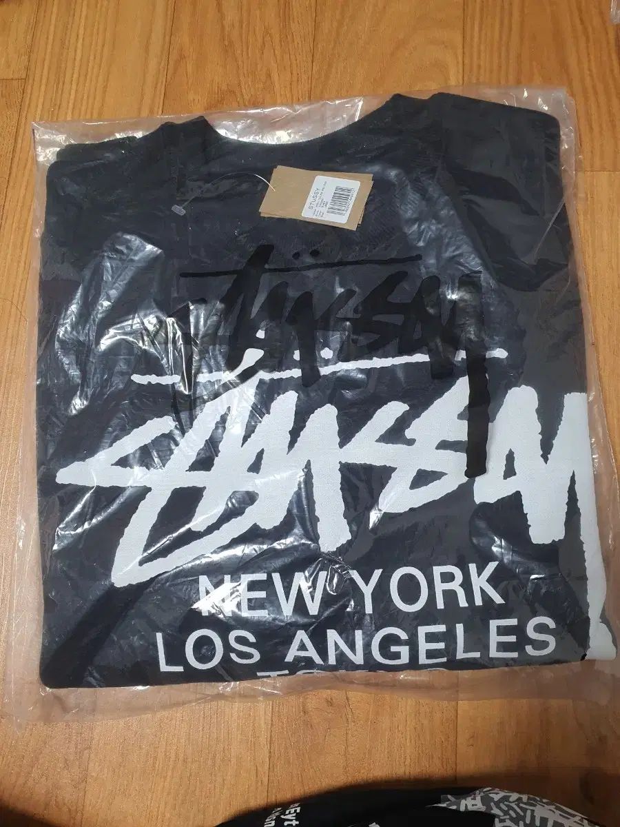 STUSSY NEW YORK ロサンゼルス ブラック スウェット