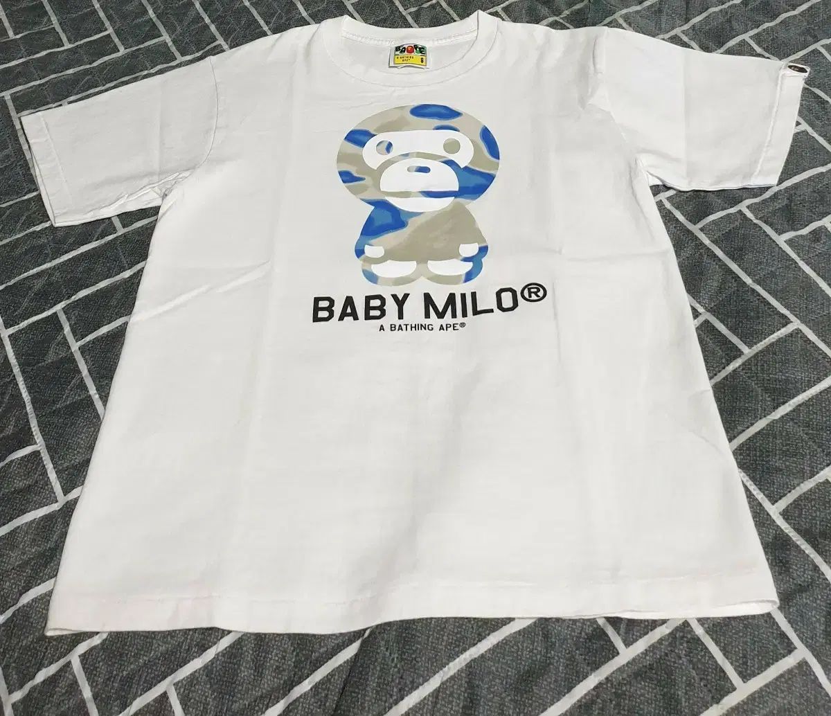 A BATHING APE アベイシングエイプ ベイビー マイロ 半袖Tシャツ 白 S