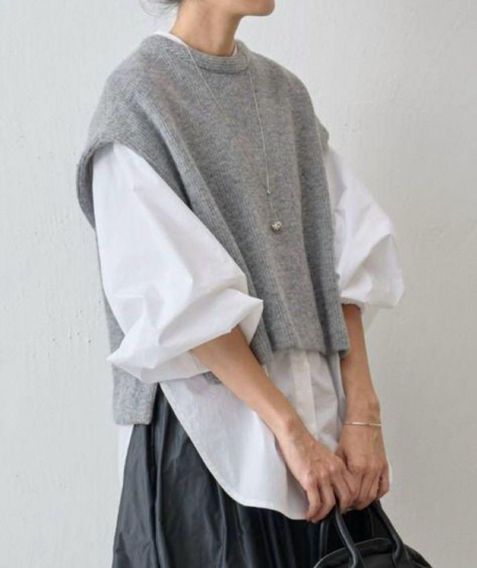 BEARDSLEYレイヤードジレセットニットシャツ - メルカリ