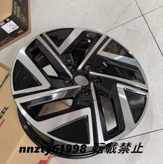 23年式フォルクスワーゲン ジェッタ タイプ アルミホイール 17インチ 4本セット