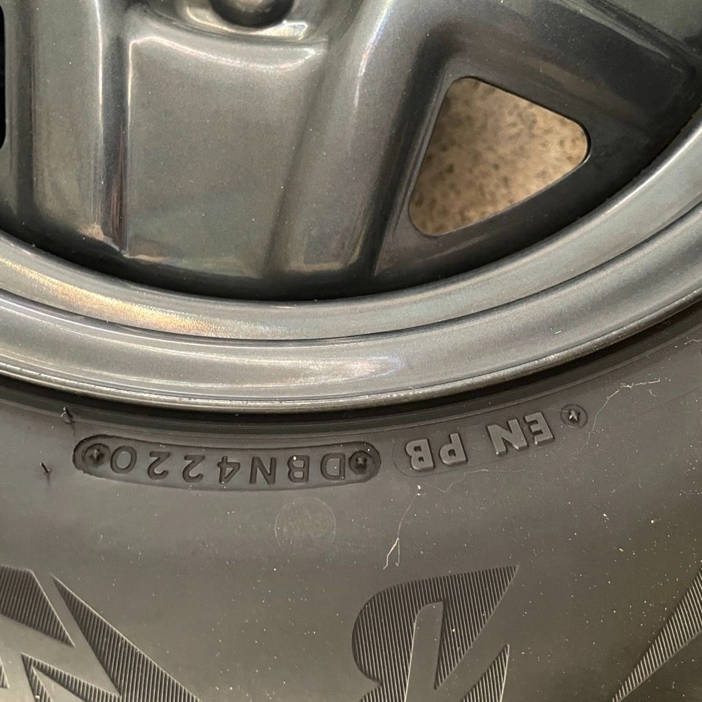 ジムニー スタッドレスDM-V3 (2020年)・純正スチールホイールセット4本