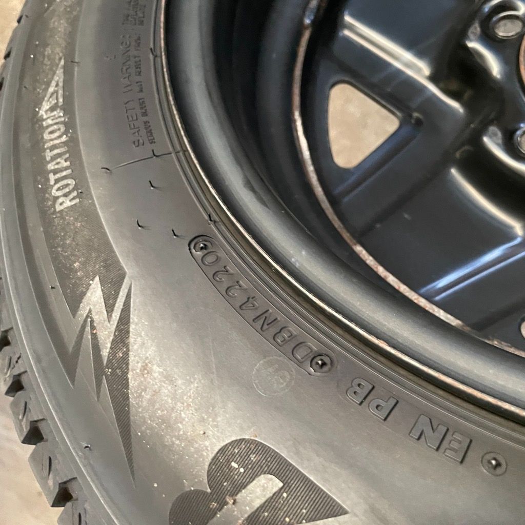 ジムニー スタッドレスDM