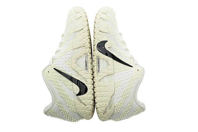 ナイキ NIKE JA 3 EP Coconut Milk ジャ 3 ココナッツ ミルク HF2794