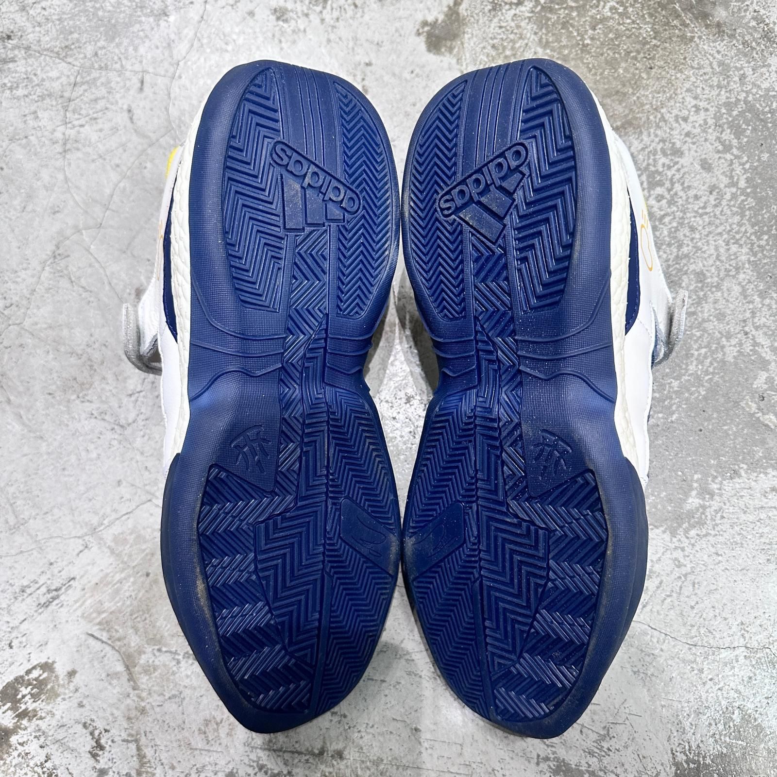 アディダス ヒューマンメイド