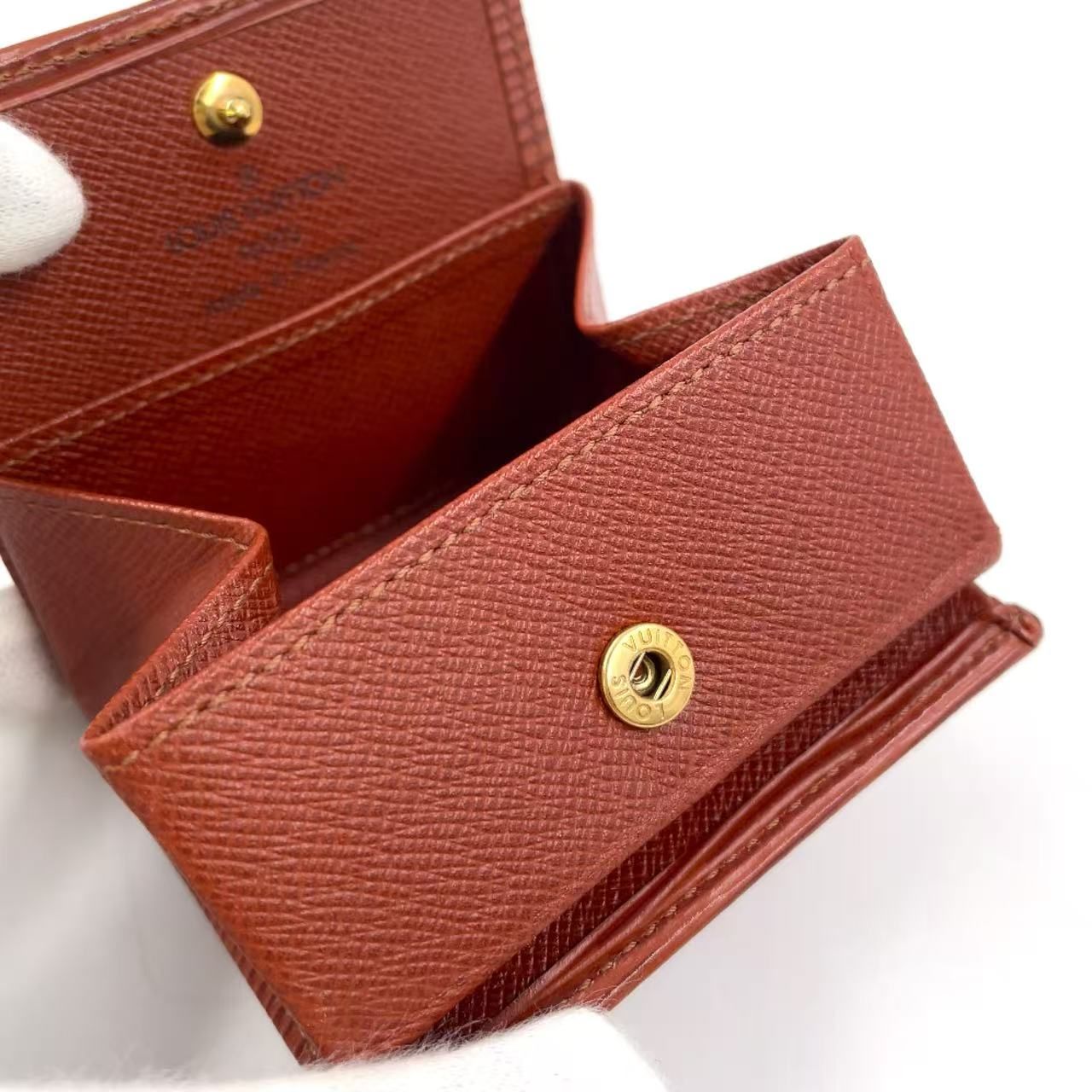 LOUIS VUITTON エピ ポルトモネ ボワット レザー ブラウン コイン