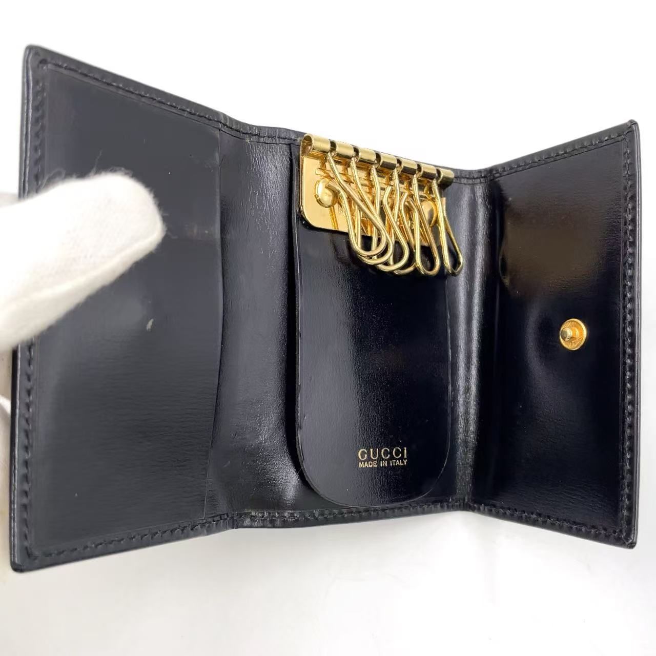 GUCCI ホースビット スエード ブラック キーケース 0330416 - メルカリ