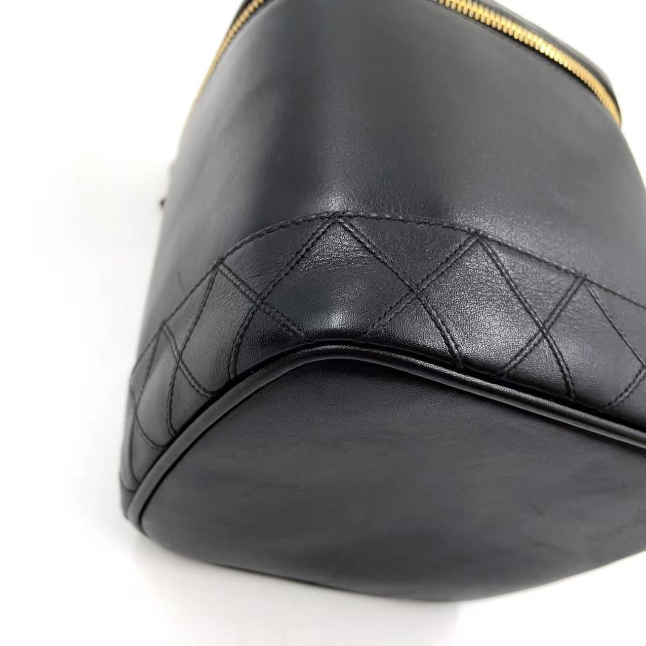 CHANEL ビコローレ ココマーク バニティ シリアル番号4番台 ラムスキン