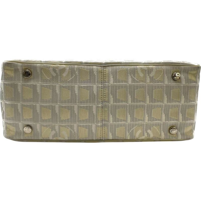 シャネル CHANEL ニュートラベルライントートPM A20457 10番台