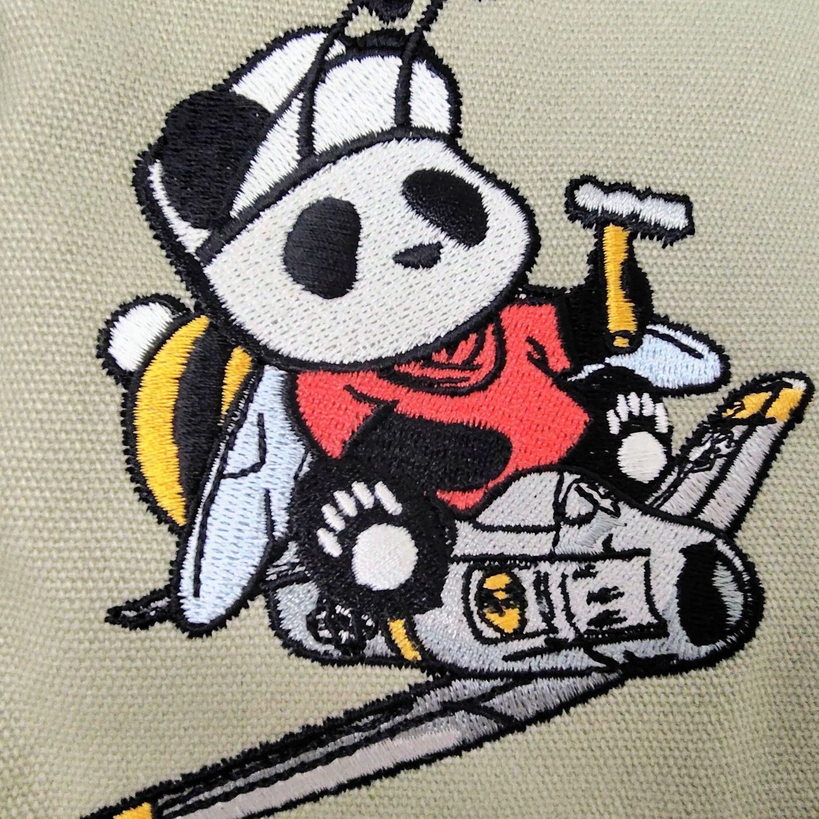 パンディエスタ ボディバッグ 飛行機パンダ カーキ