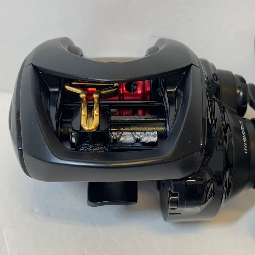 Daiwa ダイワ リール 23 SS AIR TW 8.5 L ベイトリール 左ハンドル 86