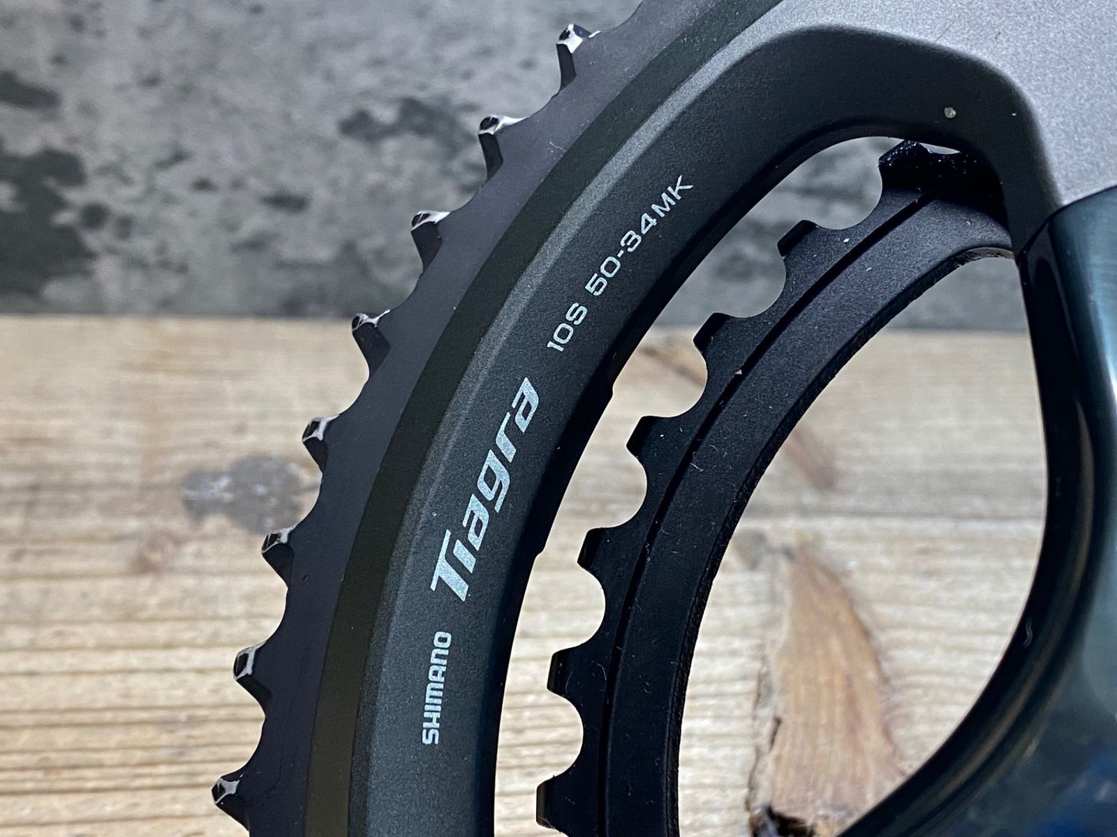 JP325 シマノ SHIMANO ティアグラ Tiagra FC-4700 クランクセット